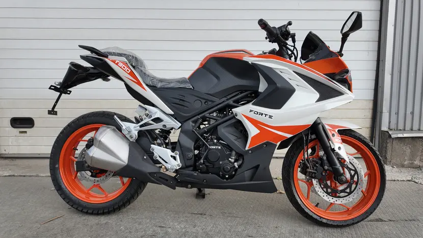 Мотоцикл FORTE FT300-R1 бело-оранжевый, фото фото 2