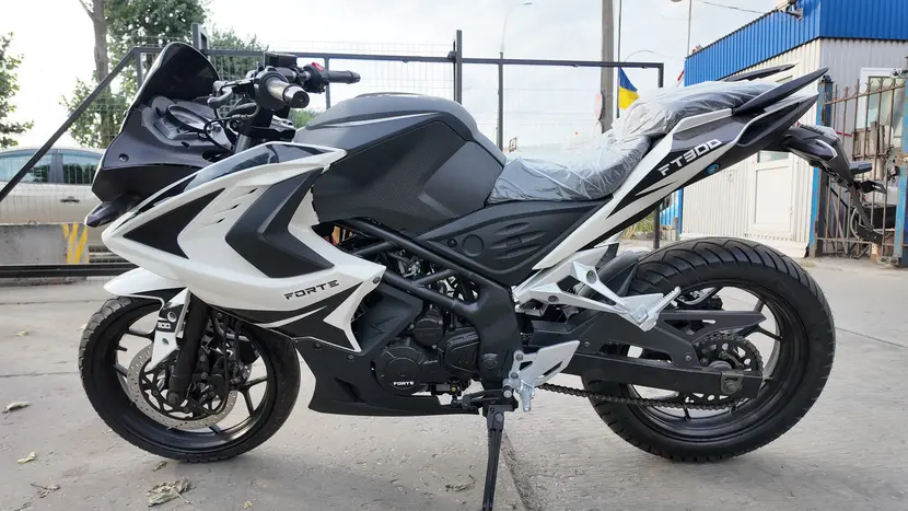 Мотоцикл FORTE FT300-R1 бело-чёрный, фото фото 9