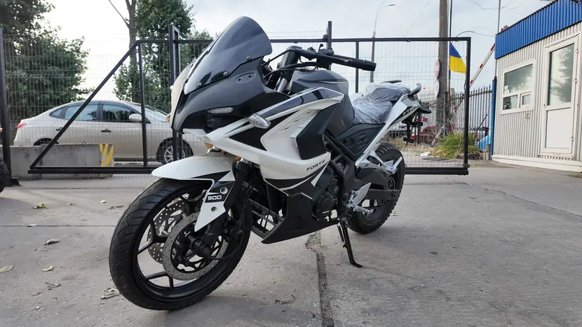 Мотоцикл FORTE FT300-R1 бело-чёрный, фото фото 10