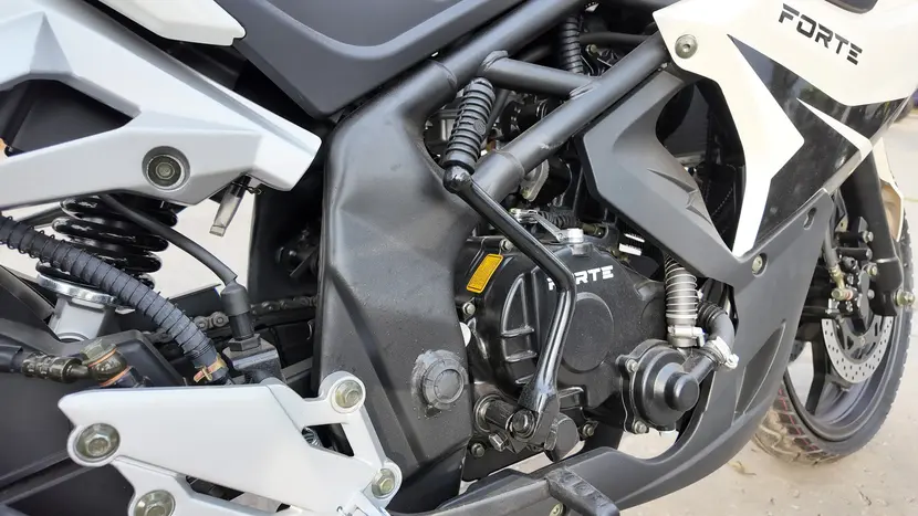 Мотоцикл FORTE FT300-R1 бело-чёрный, фото фото 21